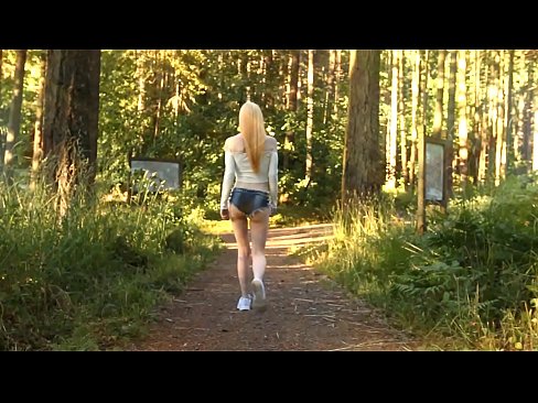 ❤️ Belle femme se déplace lentement, pas de vidéo nue ❤❌ Porno beau at us